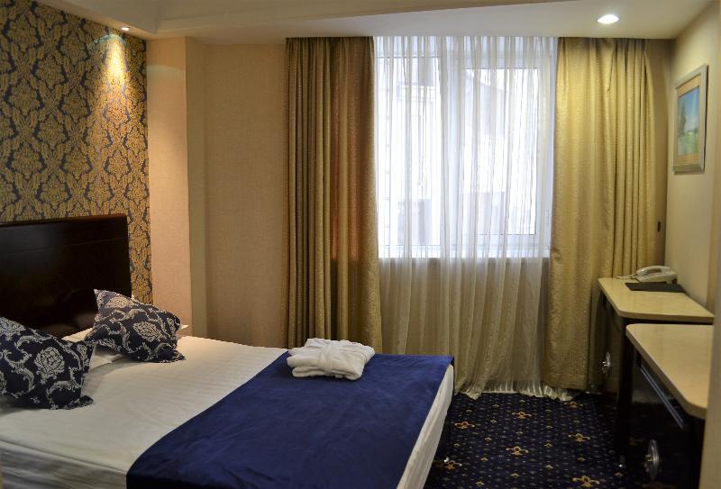 Renion Hills Hotel Almaty Extérieur photo